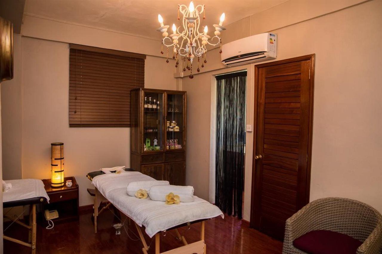 Mon Plaisir Hotel 3*