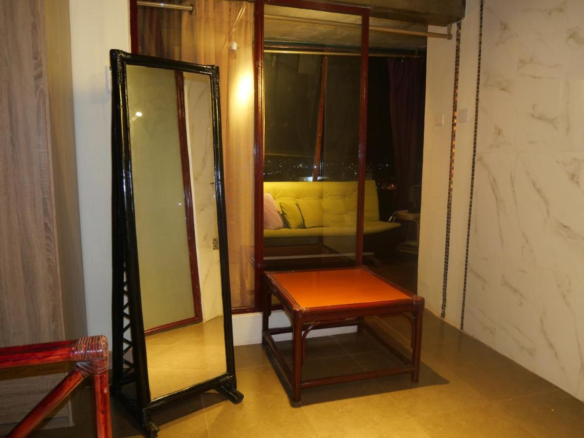 Manoir De La Citadelle Guest house *