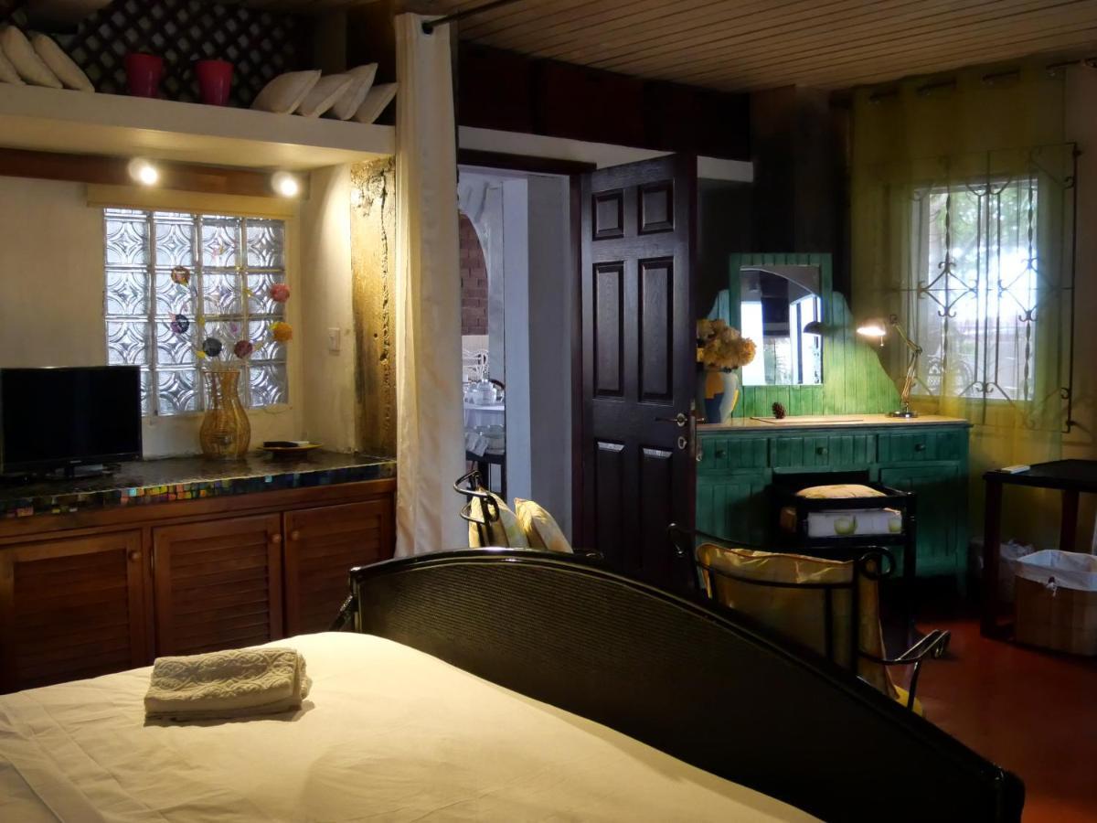 Manoir De La Citadelle Guest house *