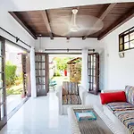Colibri Beach Villas