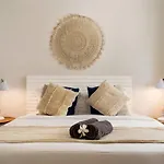O\'Biches By Horizon Holidays - Trou Aux Biches