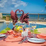 Sunset Reef Resort & Spa