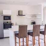 West Island By Horizon Holidays