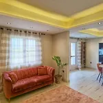 Perfect Appart Grand Baie Centre Next To Super U, 5 Minutes From Beach