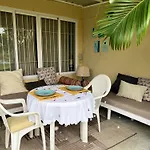 Charming Studio In Grand Baie 60 M² With Shared Pool