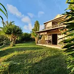 La Cabane D Ete