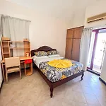 Abrico Seaview Apartment