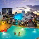 Hennessy Park Hotel