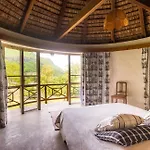 Le Petit Morne Lodge