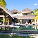 Villa Emerald