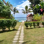 Villasun Beachfront Villa