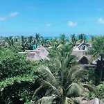 Hypertek Hotel
