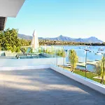 Latitude Luxury Seafront Apartments