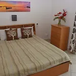 Richland Villas