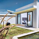 Corail Bleu Private Villas With Lov