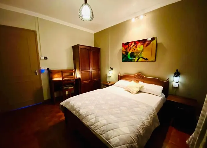 Cosy Flat Beachfront