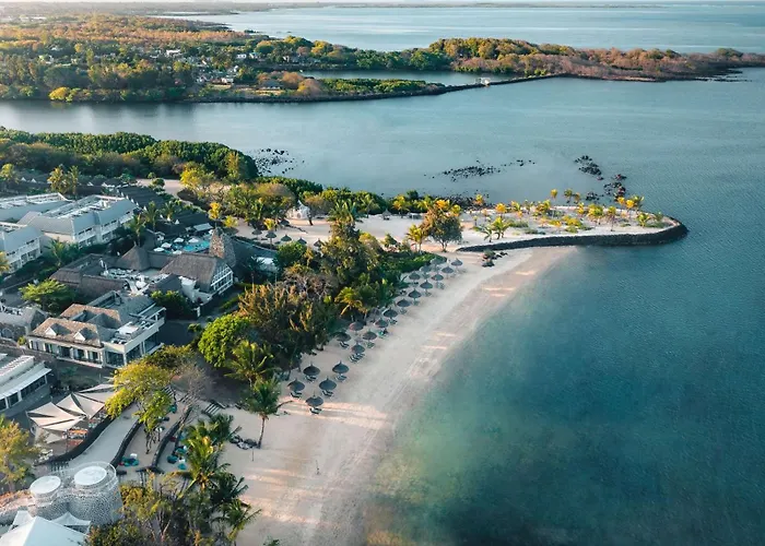 Radisson Blu Azuri Resort & Spa