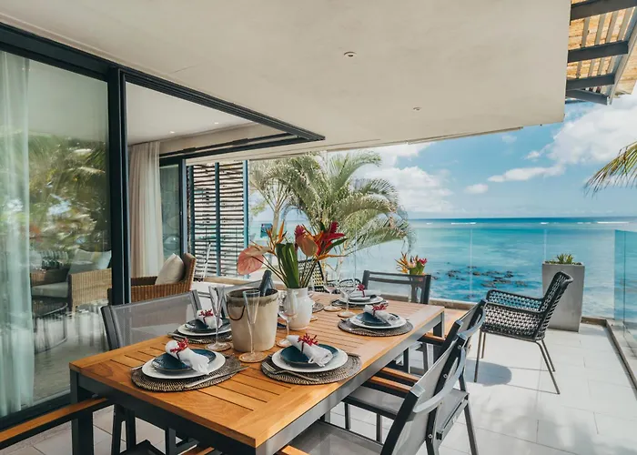 Magnificent 3 Bedroom Penthouse With Rooftop Pool