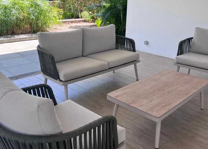 Latitude Sea Front Luxury Apartment