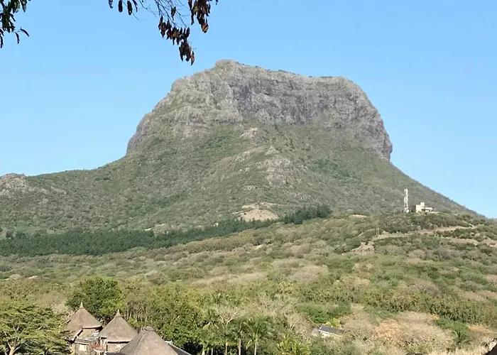Le Petit Morne Lodge