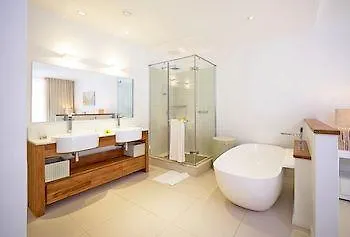 West Island Resort Sport And Spa By Lov
