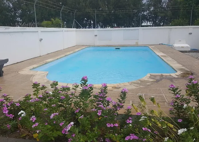 Dove Court Villas