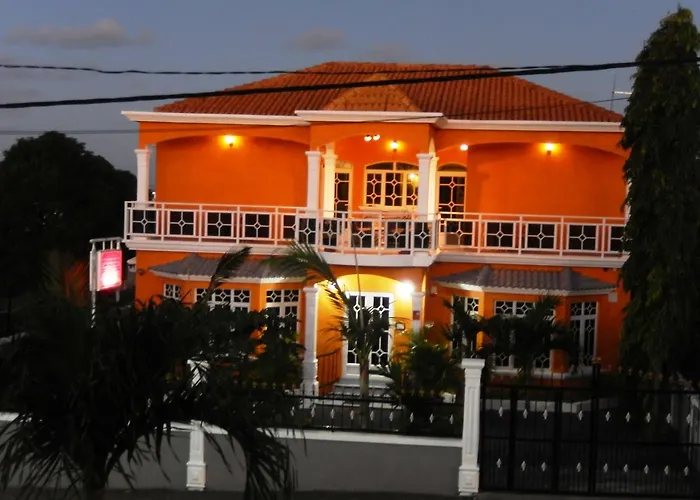 La Mirage Residence Guest House