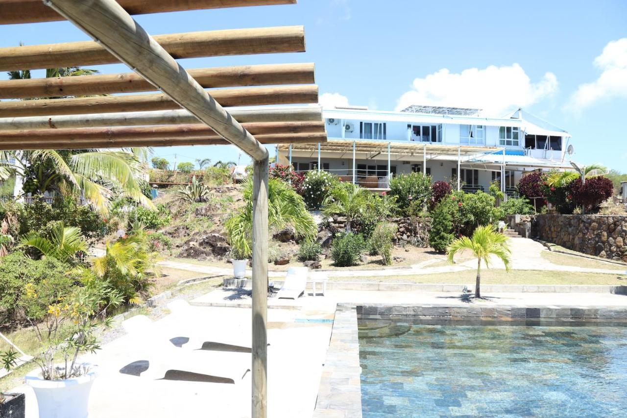 Guest house Du Lagon