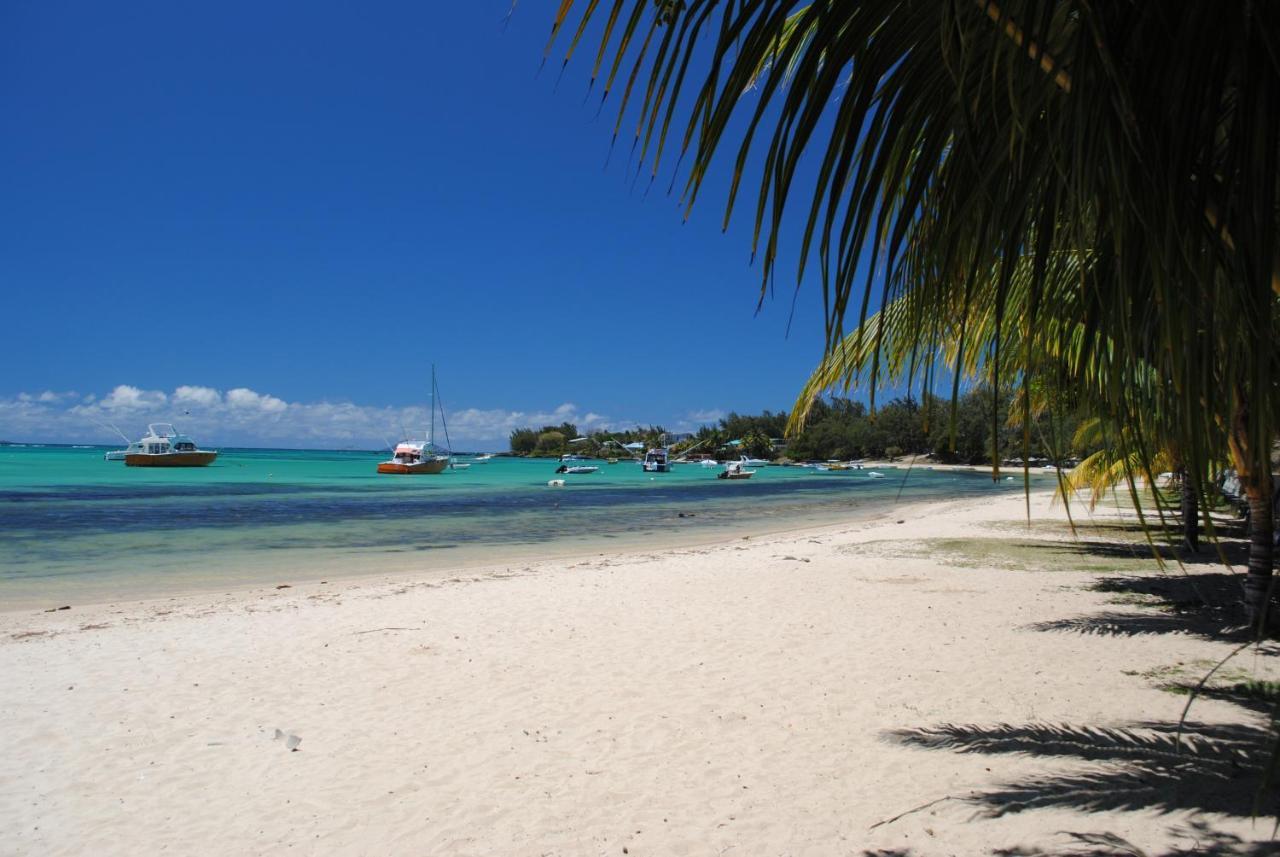Sea-lily Beach Villa *