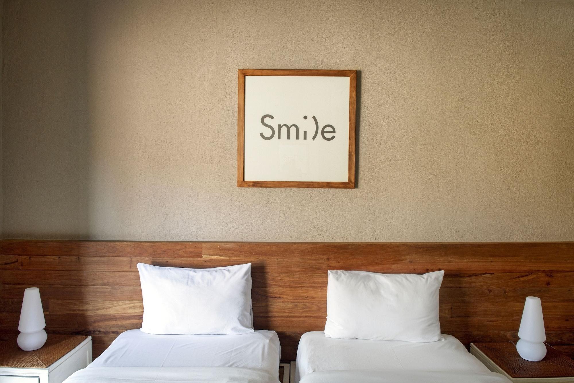 Hotel Friday Attitude