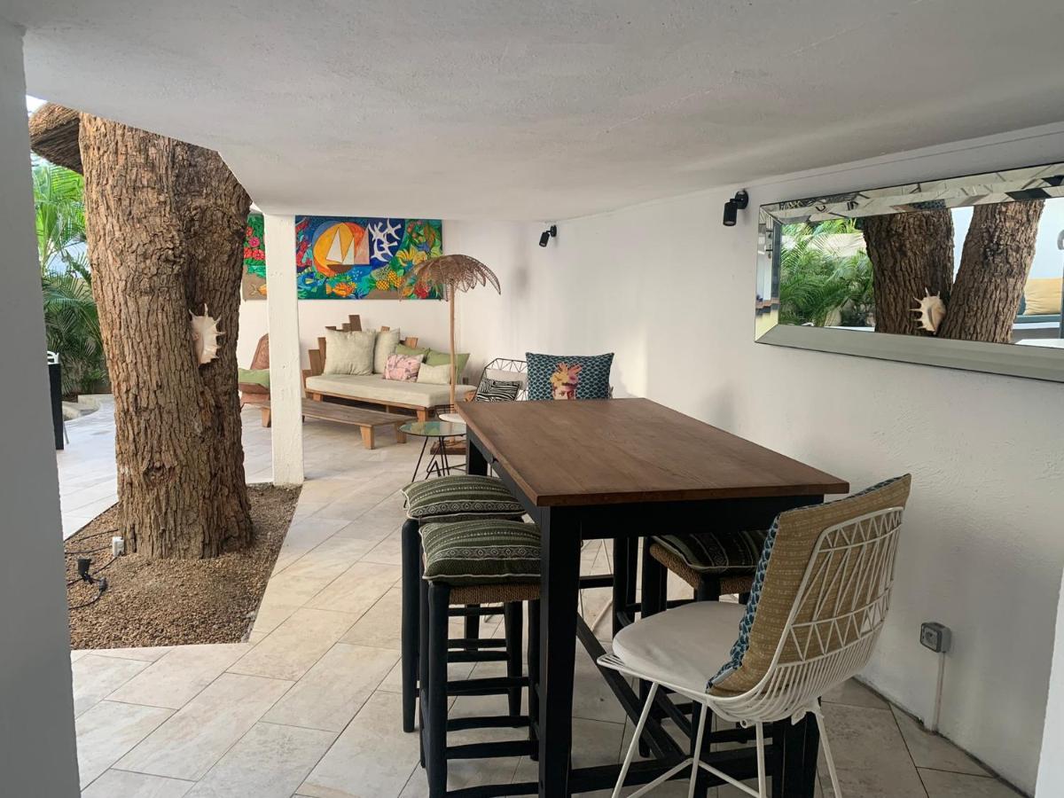 Hotel Cosy Sous Le Badamier 3*
