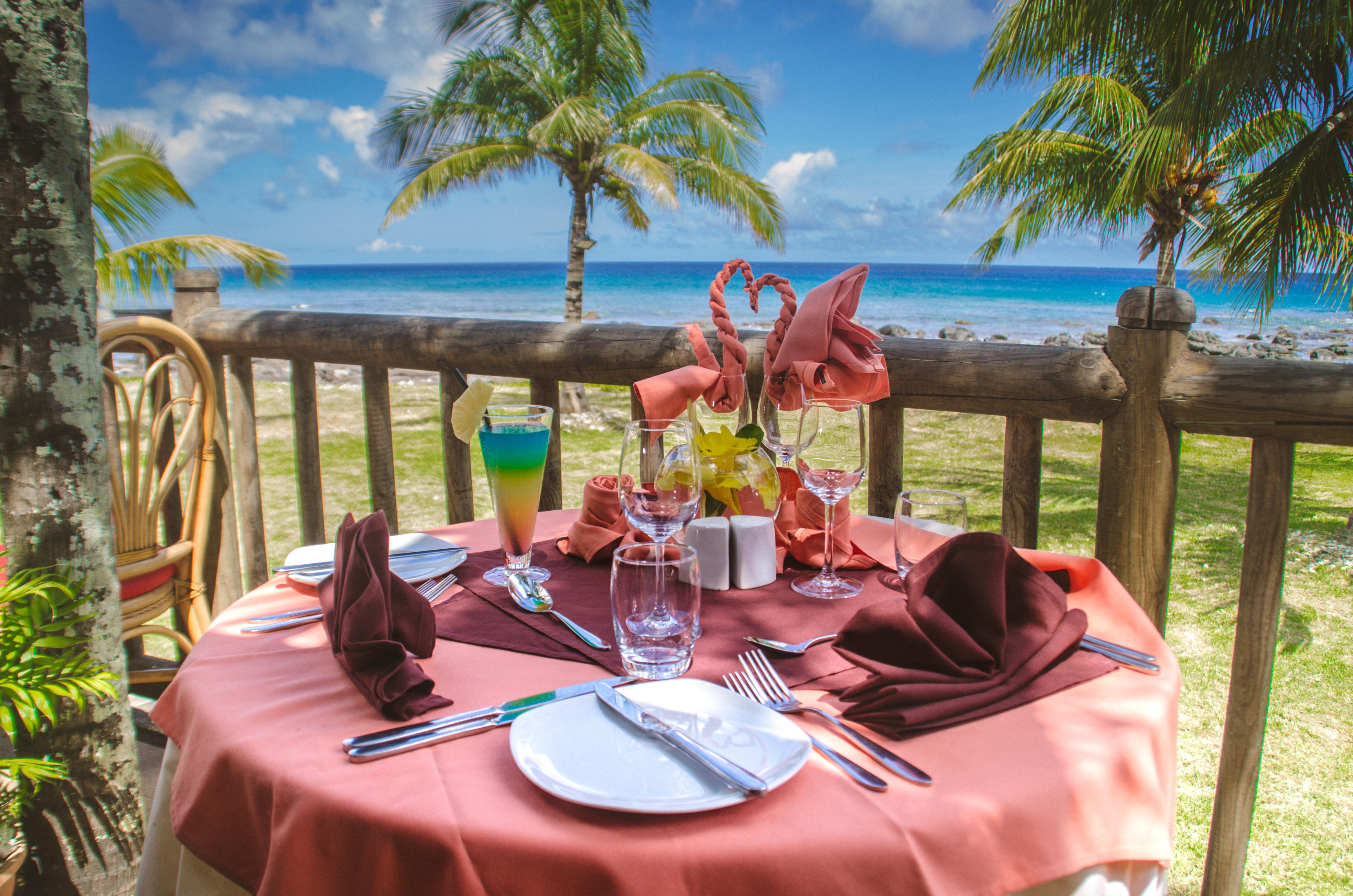 Sunset Reef & Hotel Pointe aux Piments