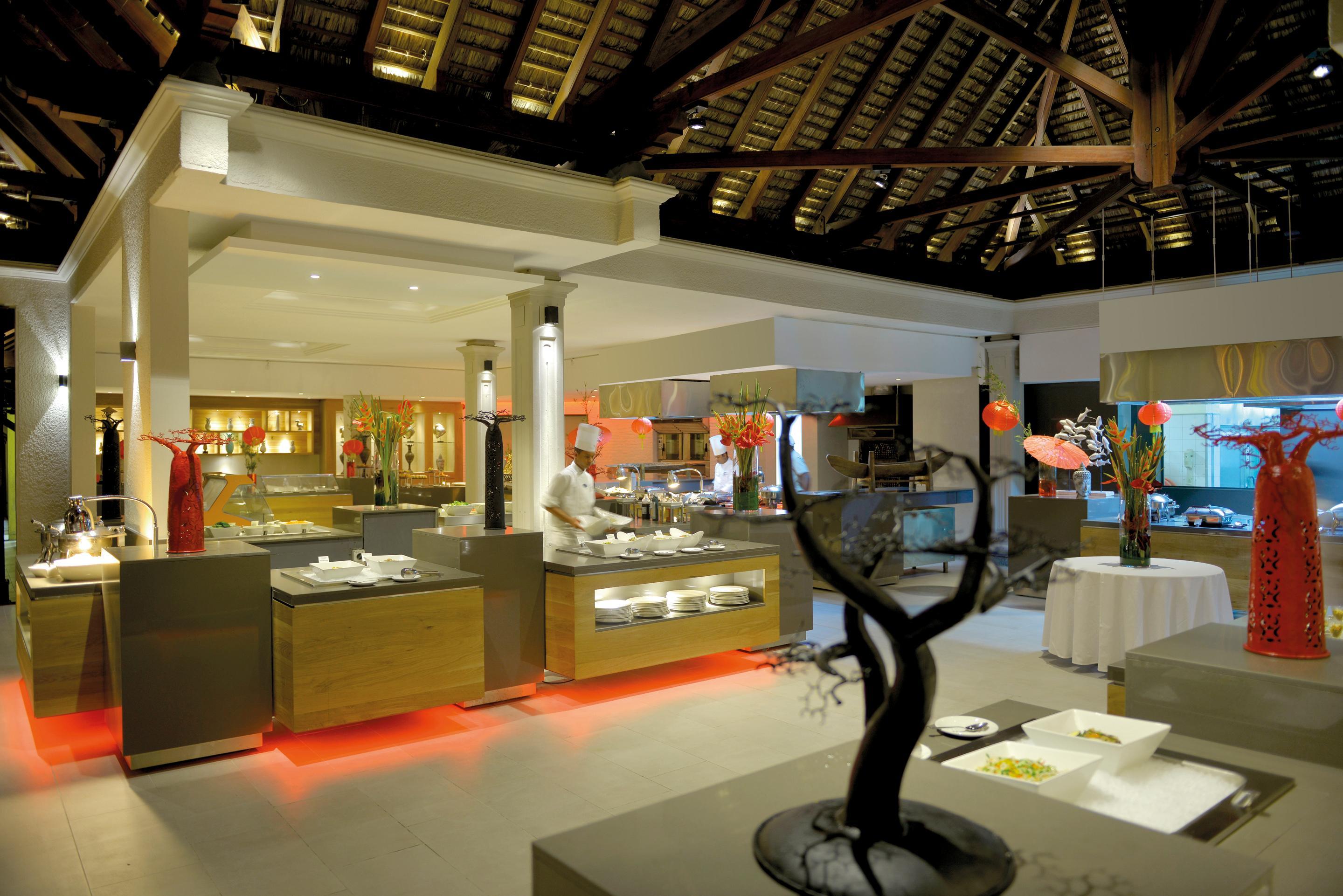 Hotel Paradis Beachcomber Golf & 5*
