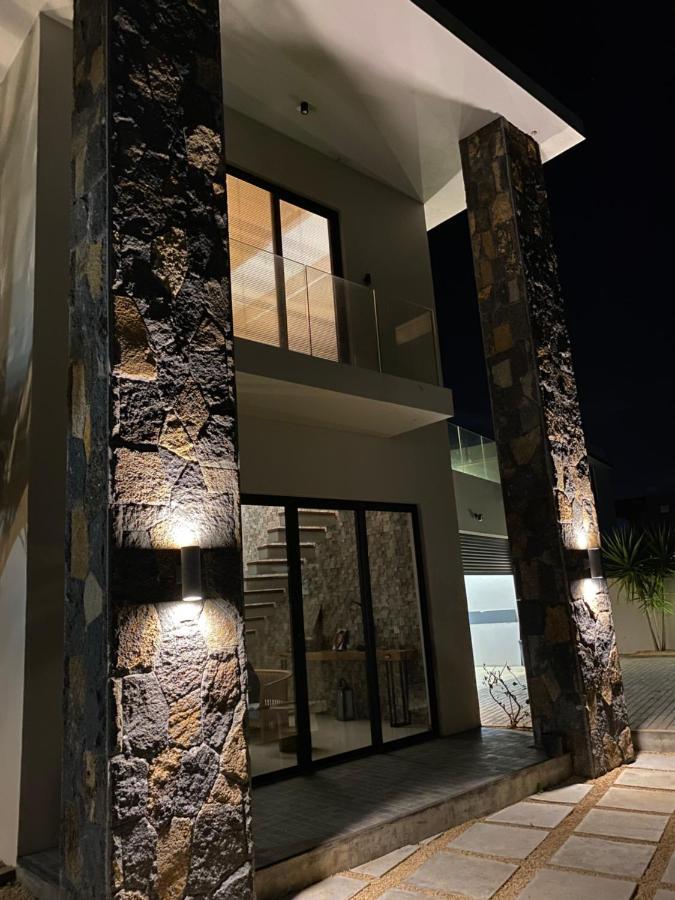 Creek Villa