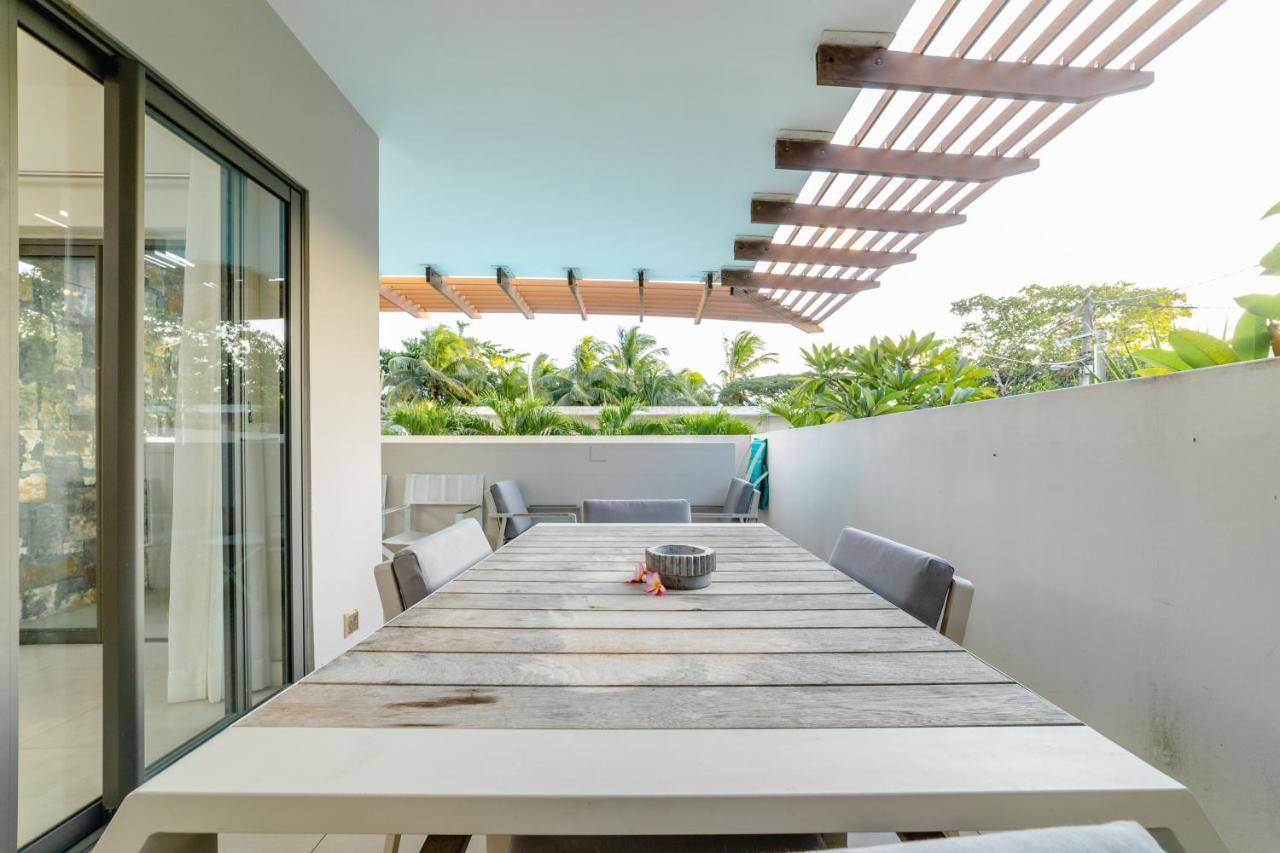 Beachcove No 10 *
