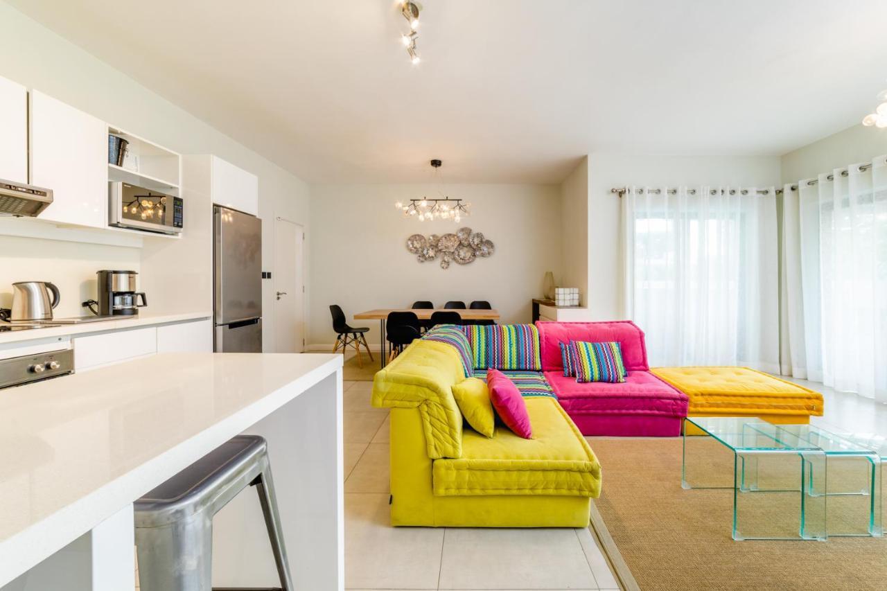 Beachcove No 10 Pereybere Beach