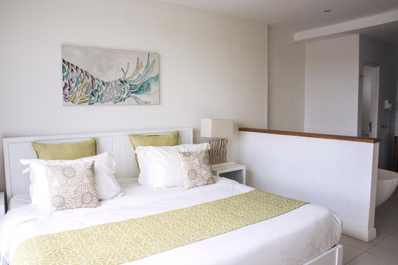 Apartment West Island By Horizon Holidays *