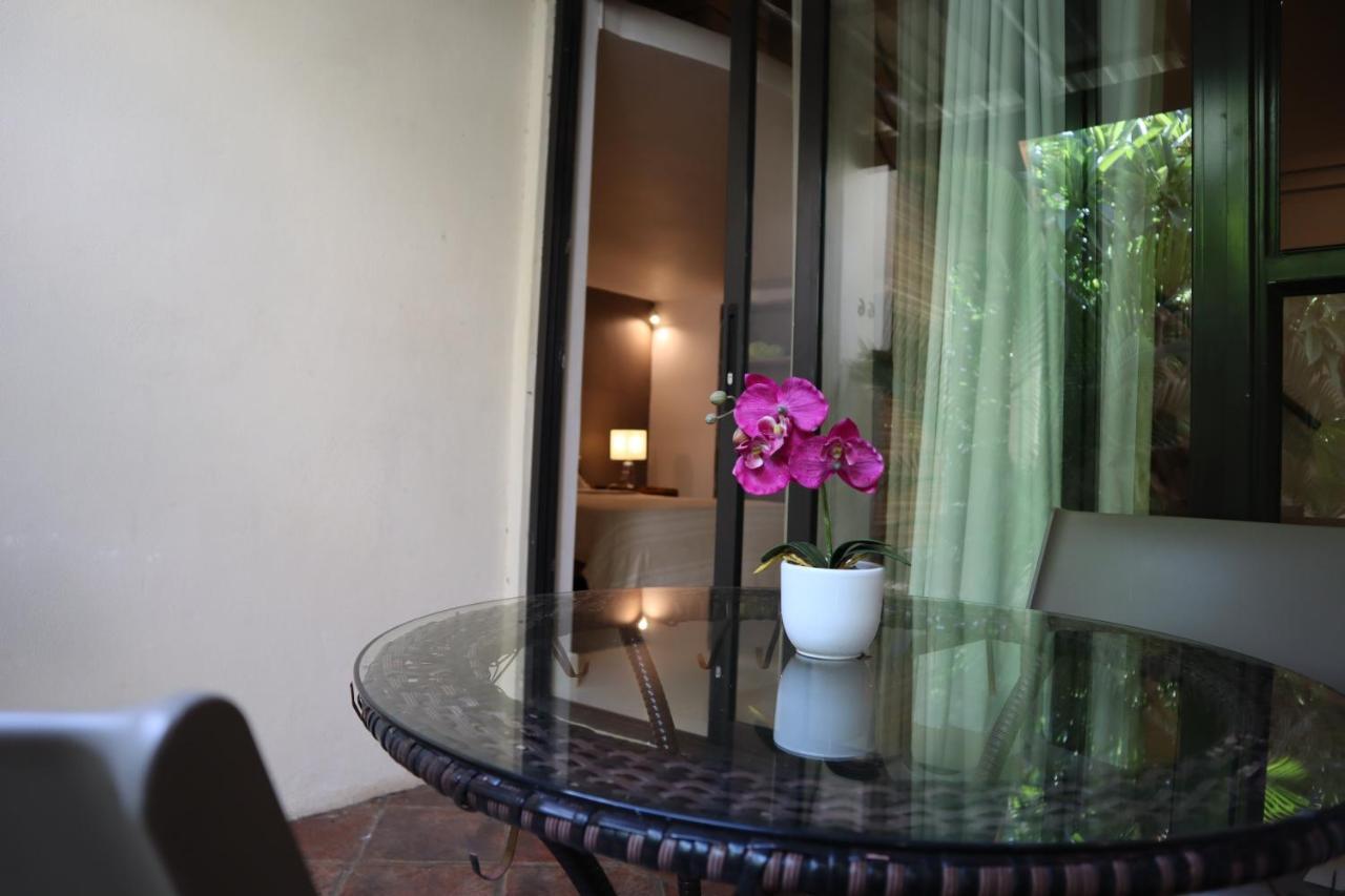 Le Du Bonheur & Car Guest house Tamarin