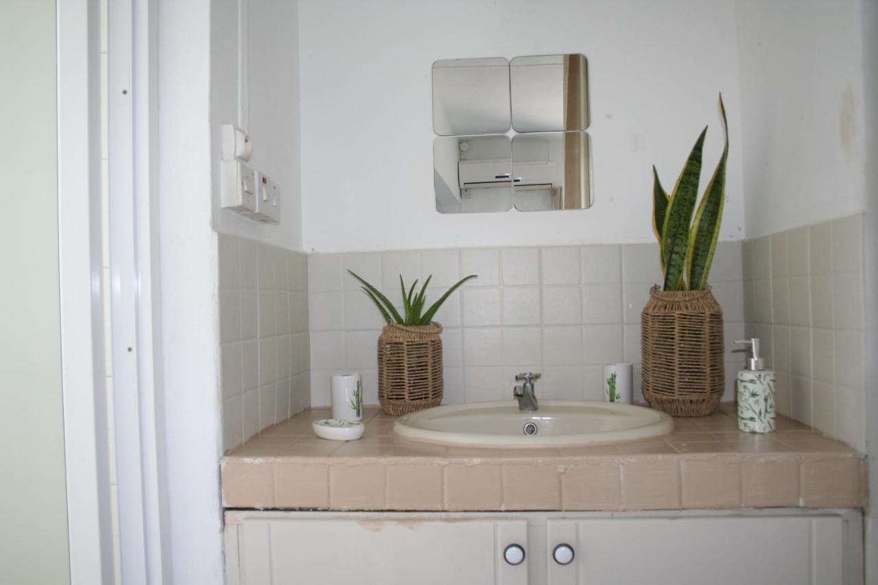 Holiday home 21lg Ilot Fortier M Sea Front And Swimming Pool