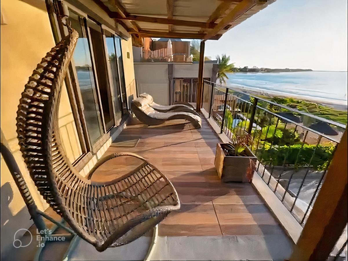 Apartment Beachfront By M&h *