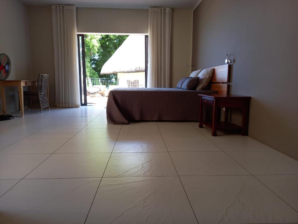 Apartment Beachfront By M&h Tamarin