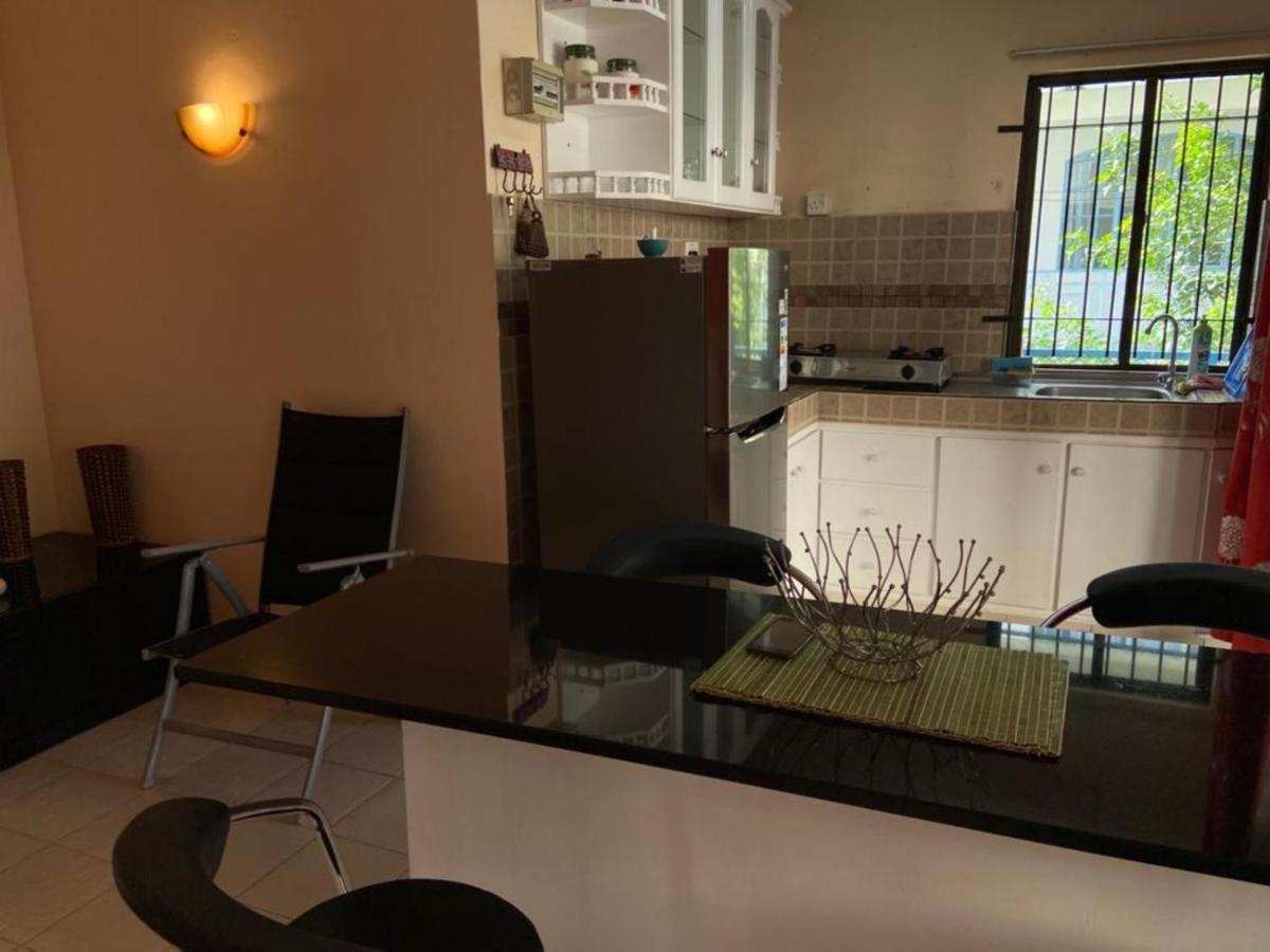 Calm Oasis Sunset Summer Vacation Private Furnished * Flic en Flac