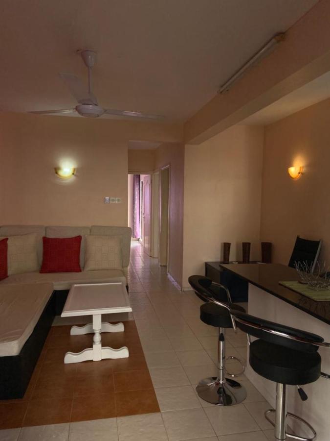 Calm Oasis Sunset Summer Vacation Private Furnished *
