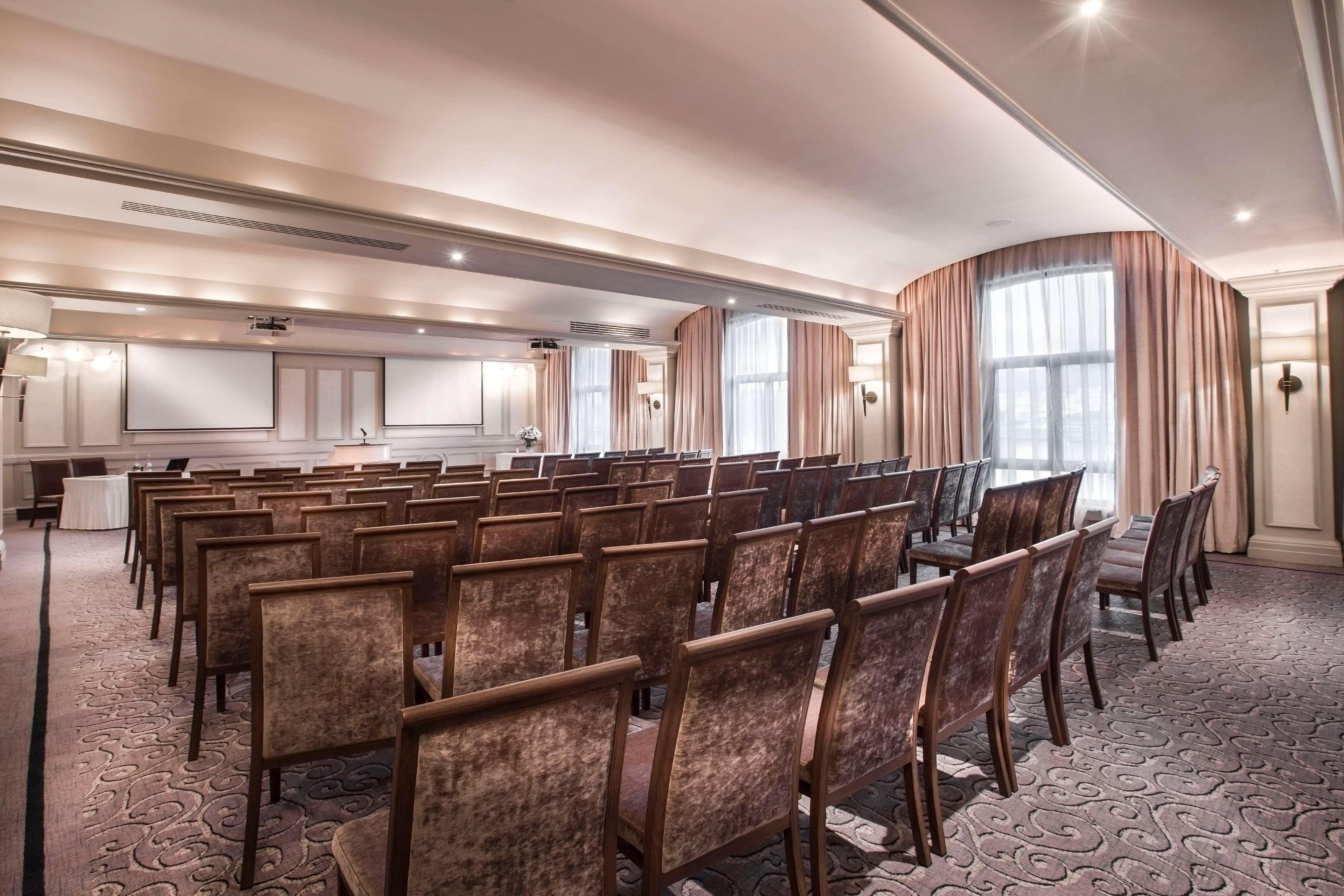 Labourdonnais Waterfront 5*