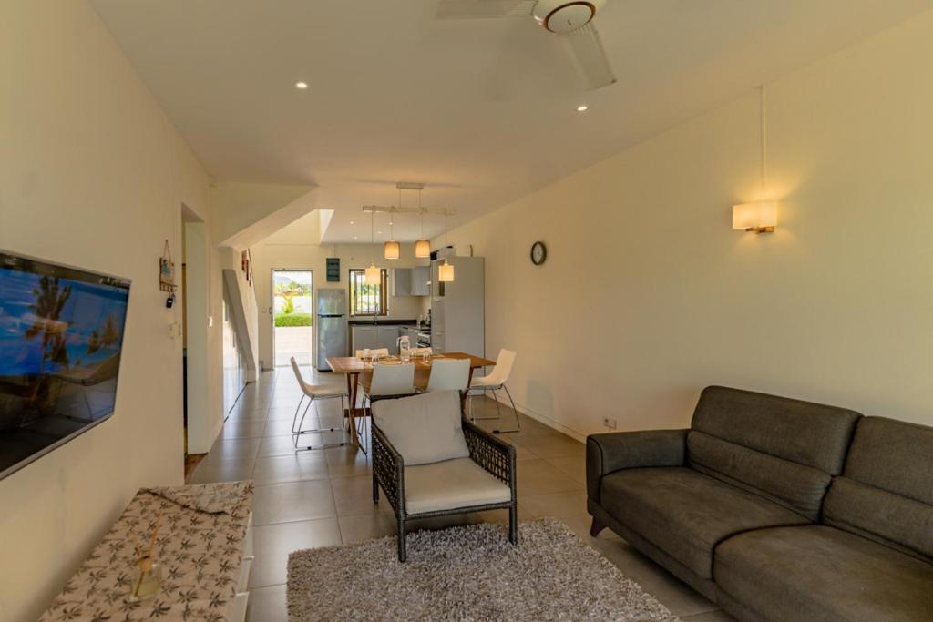Villa Stella Marris Beachfront *