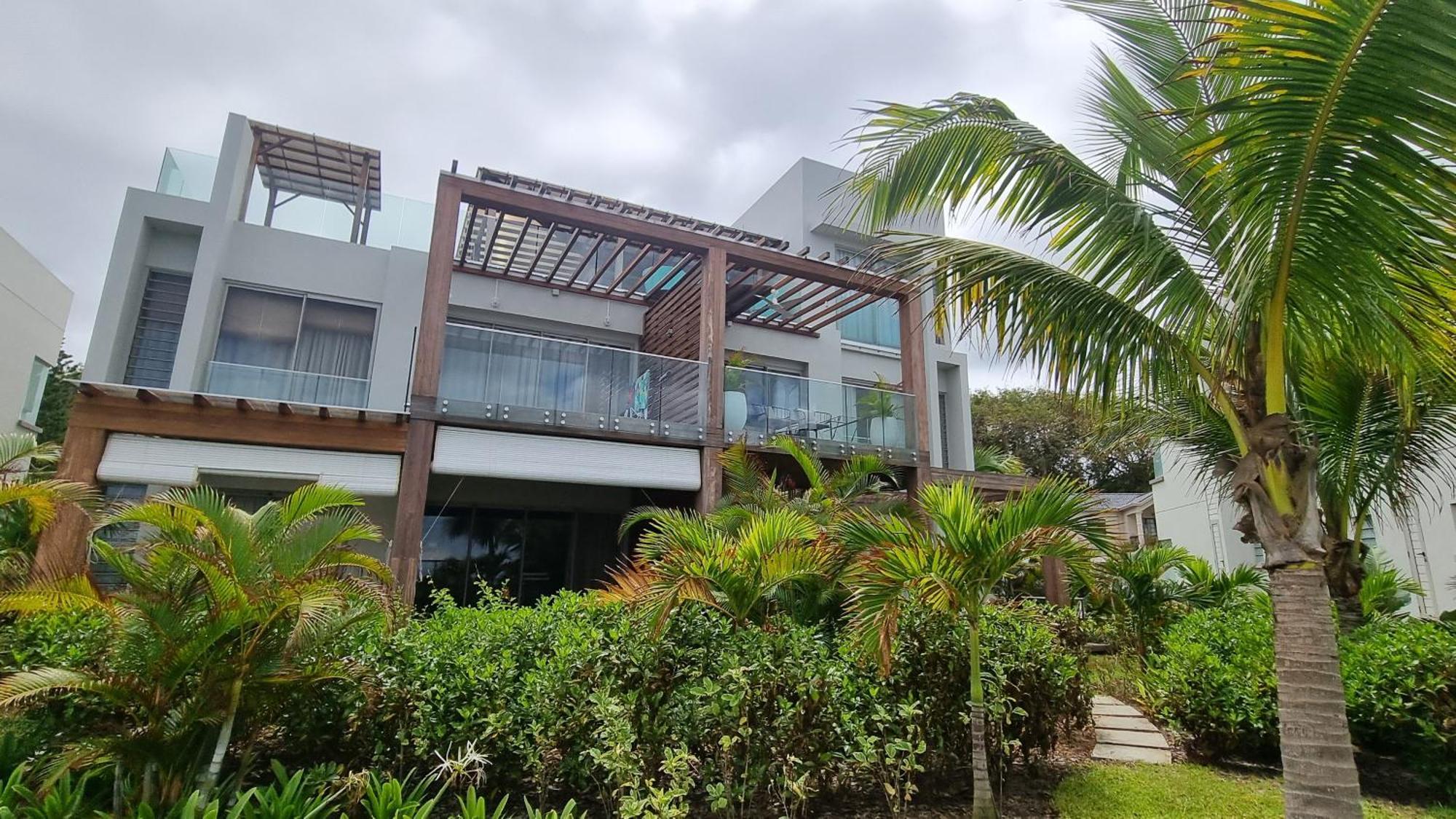 Apartment Ocean Point Front
