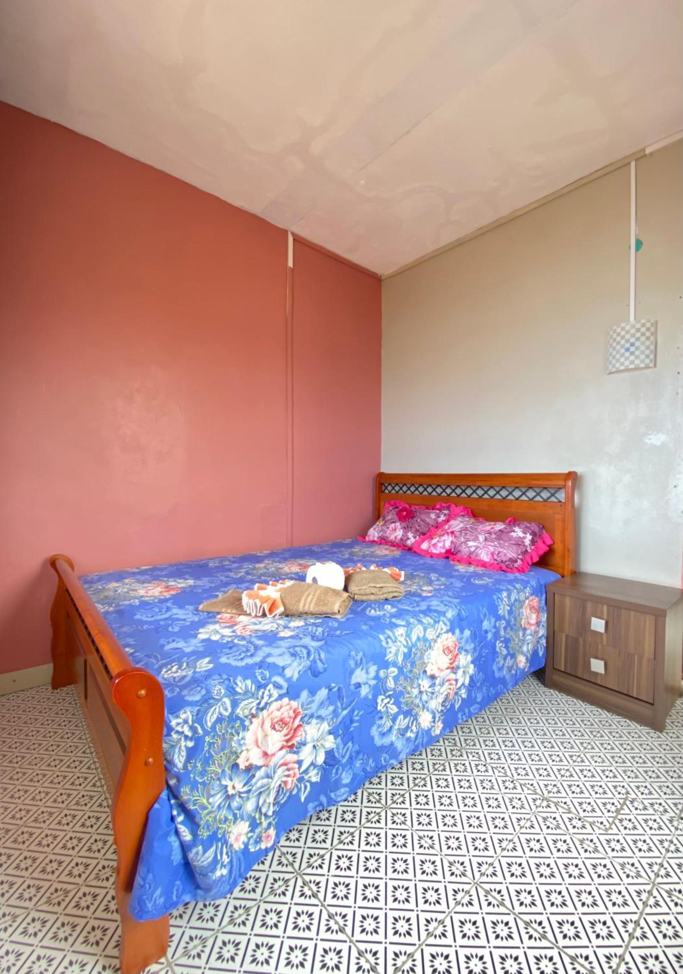 La Rosedepine Chez Mariani Guest house Trefles