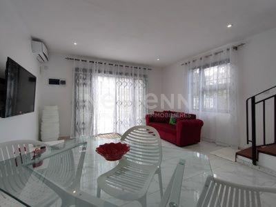 Charming 2 Bedroom Private House Apartment Blue Bay