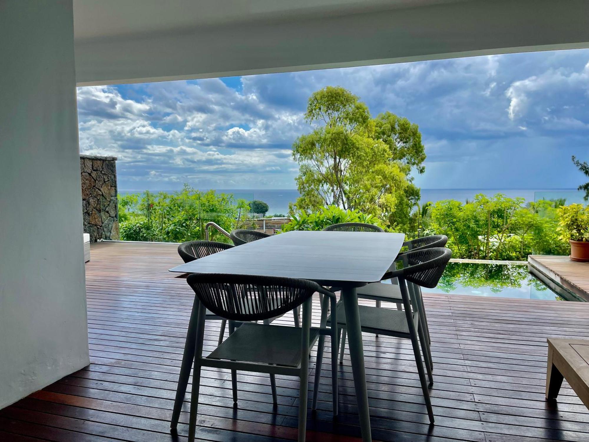 2 Avec Piscine, Vue Sur La Baie * Tamarin