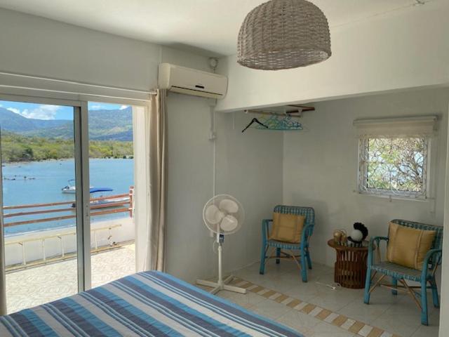 Holiday home 21lg Ilot Fortier M Sea Front And Swimming Pool *